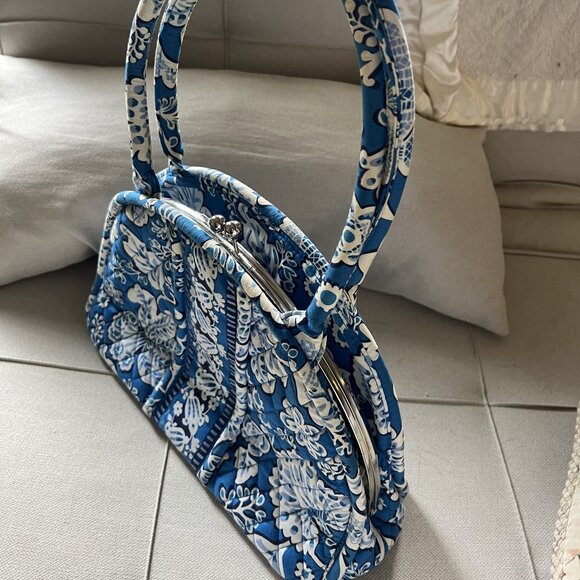 Vera Bradley Eloise Purse Blue Lagoon with Kiss Lock Closure and Shoulder Strap - Picture 14 of 16